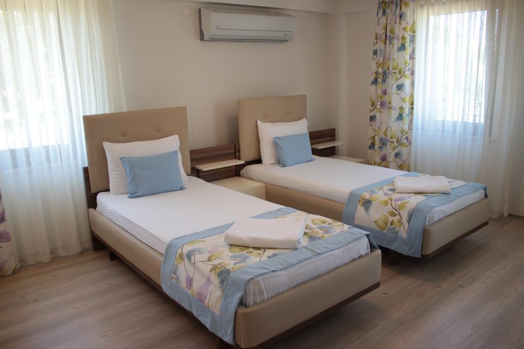 Adacayi Hotel Τένεδος Δωμάτιο φωτογραφία