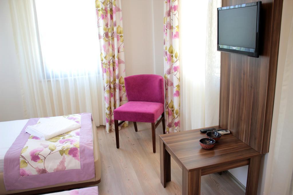Adacayi Hotel Τένεδος Δωμάτιο φωτογραφία