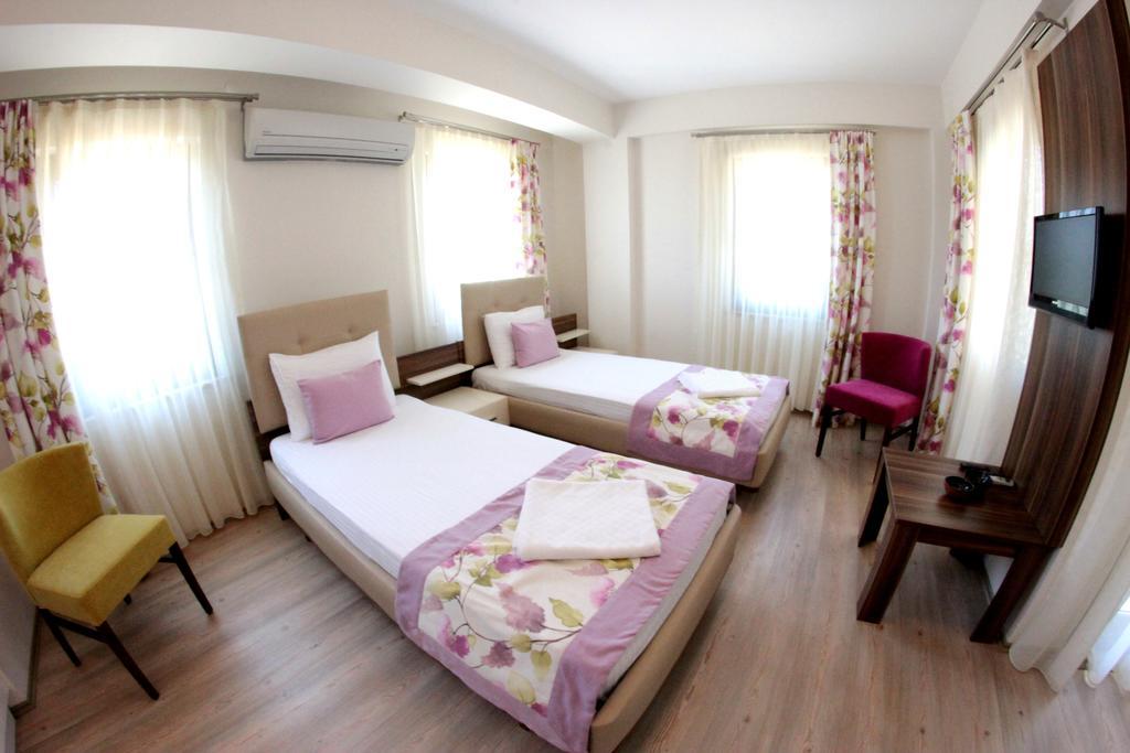 Adacayi Hotel Τένεδος Δωμάτιο φωτογραφία